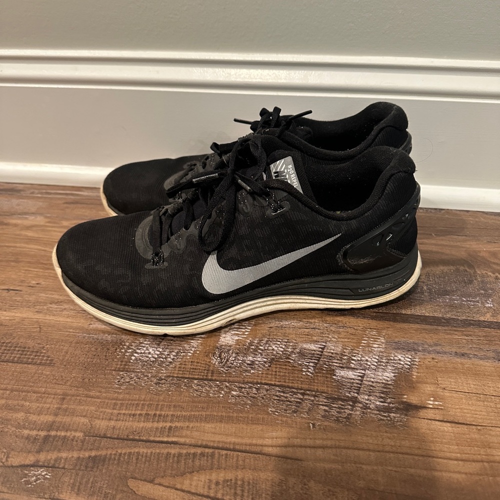 Black Nike Shoes - Cheetah Print
